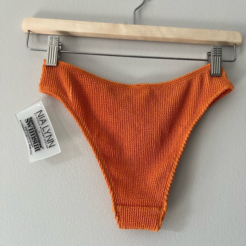 NWT “Nia Lynn” by Nicole Williams English X Sports Illustrated Maui Bikini - Picture 7 of 9